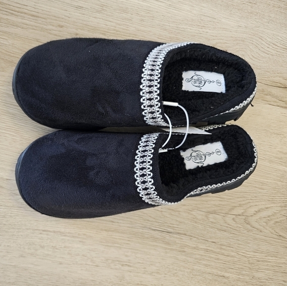 NWT Soul Mates Open Heel Black  Slipper w Crotchet Trim. Size 9 - Picture 5 of 8